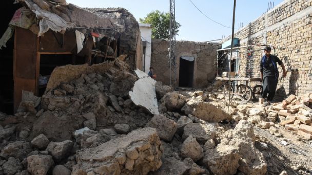 Al menos 20 muertos y 300 heridos en un terremoto de 5,9 grados en Pakistán