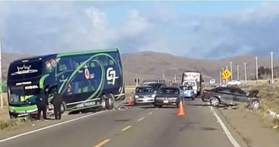 Dos fallecidos en hecho de tránsito en la carretera Potosí-Sucre