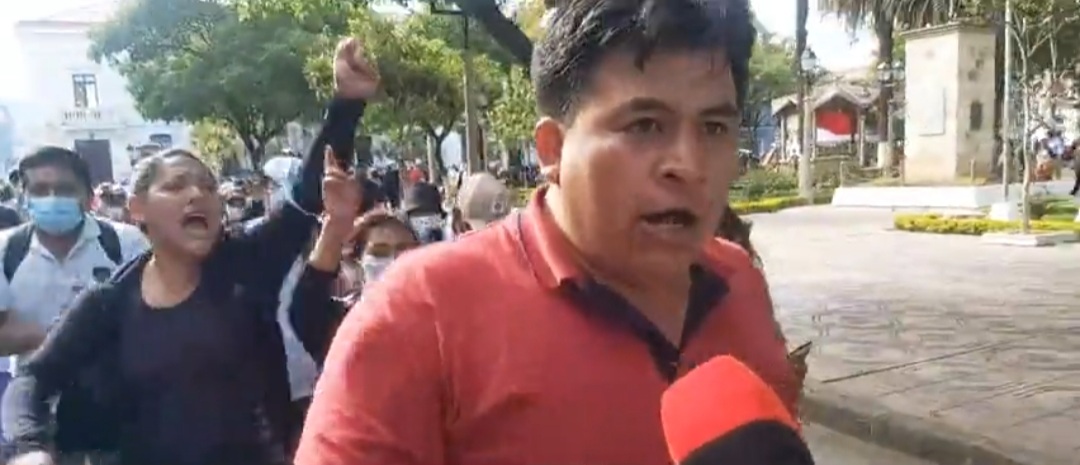 Alcalde pide a los que mancillaron y faltaron el respeto a la bandera tarijeña pedir perdón al pueblo de Tarija