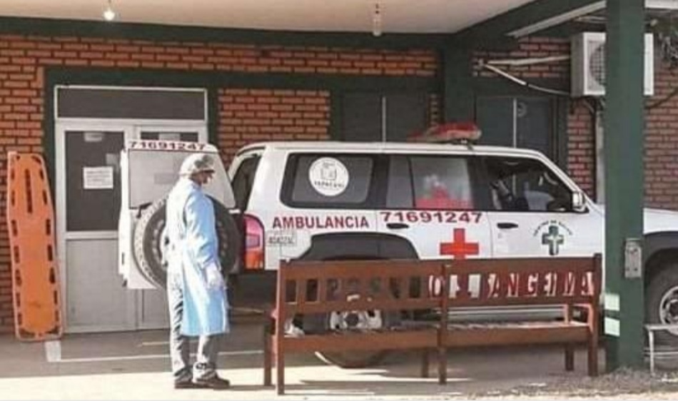 Hombre lucha por su vida tras recibir dos disparos en la cabeza durante un asalto