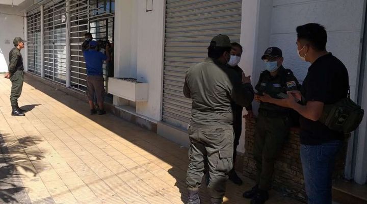 Policía investiga la sustracción de computadoras y dinero del INRA en Santa Cruz