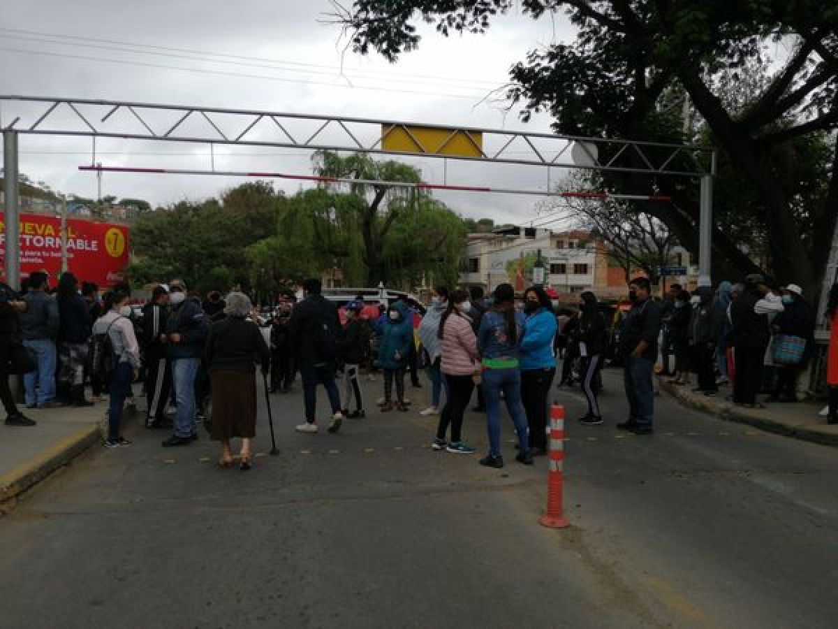 Último: En Tarija militantes del MAS convocan a jornada de desbloqueo
