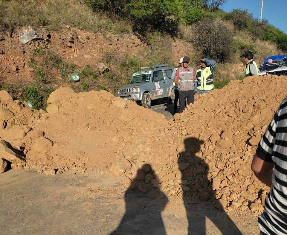 Campesinos de Padcaya denuncian que los quieren obligar a salir a bloquear los caminos