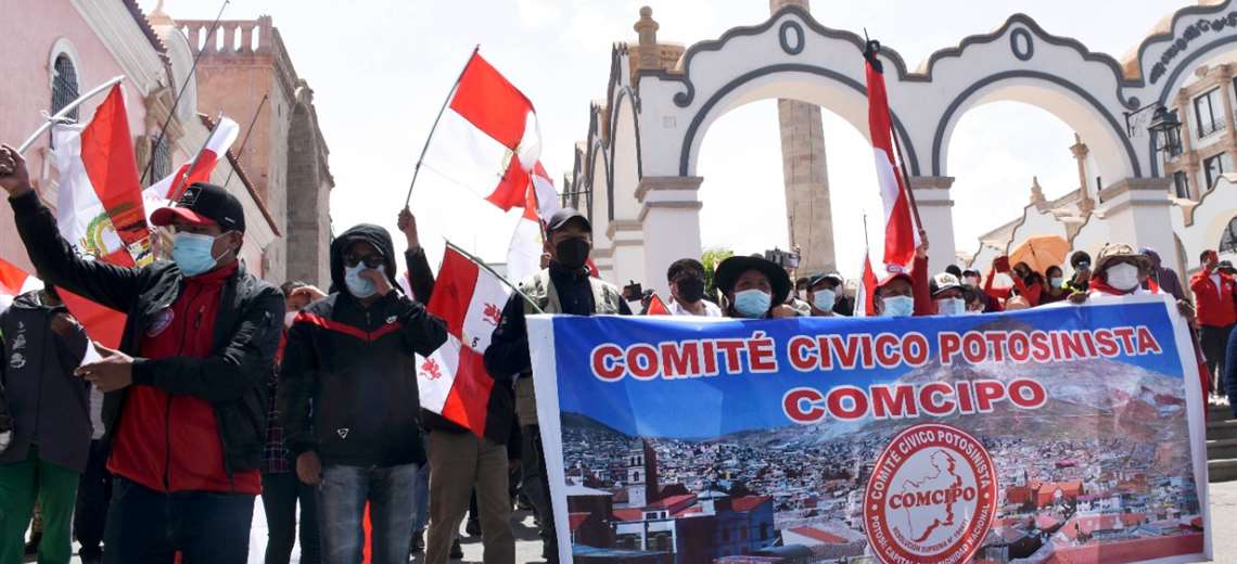 Potosí marcha por Pumari, cívicos adelantan su encuentro nacional y el Gobierno lanza advertencia