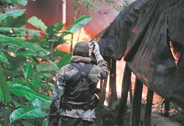 Investigación muestra vínculos de expolicías bolivianos con el cártel de Sinaloa