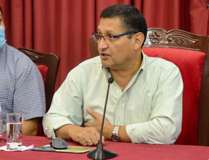 Gobernador de Tarija anuncia cierre del Sedeca y creación de la Dirección de Administración Vial