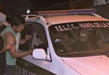 Un hombre es baleado luego de ser atracado por dos sujetos armados
