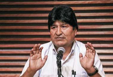 Evo pregunta si USAID o la DEA asesoran al Ministerio de Gobierno