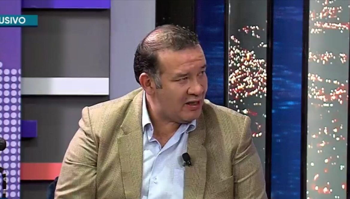 El Director del INE presenta su renuncia por problemas de salud y aguarda respuesta del presidente Arce