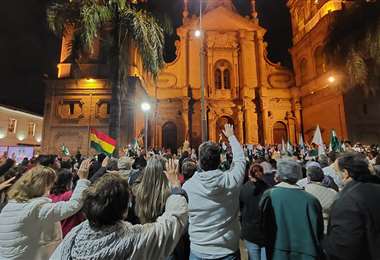 Comité pro Santa Cruz: “No queremos ser la república de la cocaína, no aceptaremos la narcopolítica, ni a parlamentarios ligados al narcotráfico”