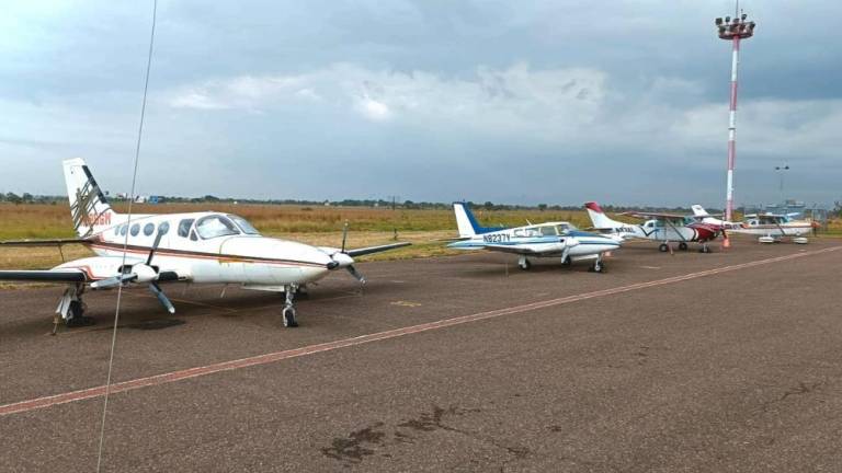 Aduana secuestra cuatro avionetas en Santa Cruz, dos de ellas por presunto traslado de droga