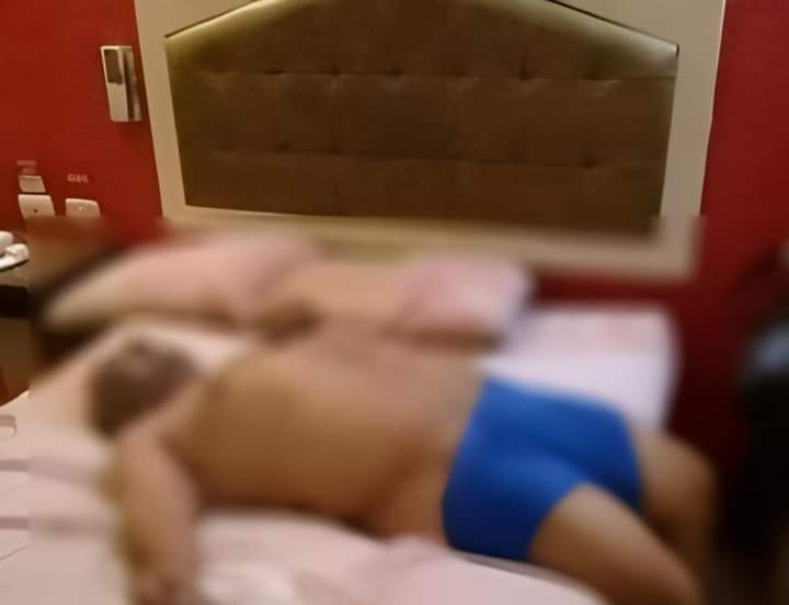 Insólito: Murió de infarto tras acto sexual con la amante y su mujer tuvo que ir por el cuerpo