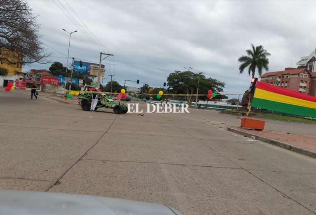 Santa Cruz inicia paro de 48 horas con incidentes y escaso movimiento en las calles
