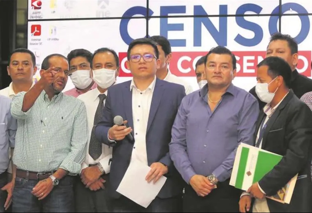 Revelan que INE emitió datos falsos y trató de imponer fecha en la resolución