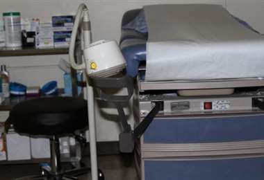 Una mujer se encuentra en estado vegetativo tras someterse a un aborto ilegal en La Paz