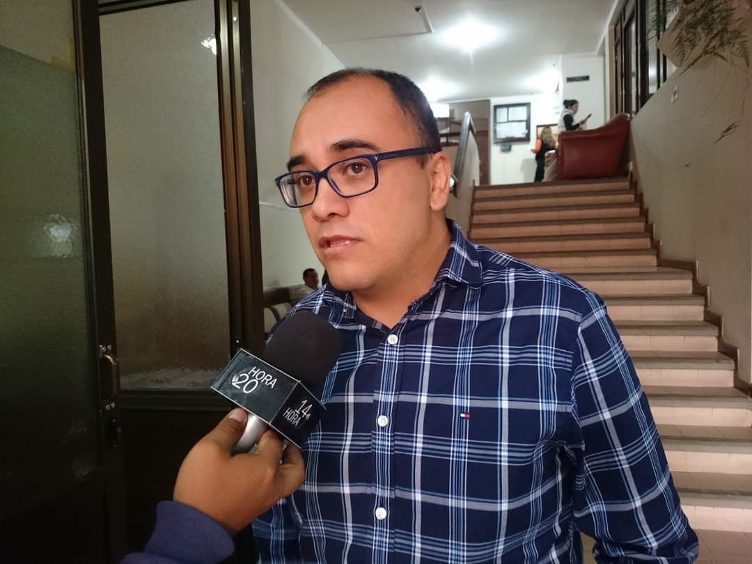 Ávila: “La ex presidenta del TED de Tarija fue declarada prófuga de la justicia”