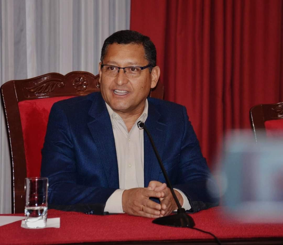 Gobernador denuncia extorsión del gobierno nacional hacia Tarija para explotar Tariquía
