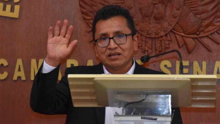 Pedro Callisaya, el candidato del MAS, elegido como Defensor del Pueblo
