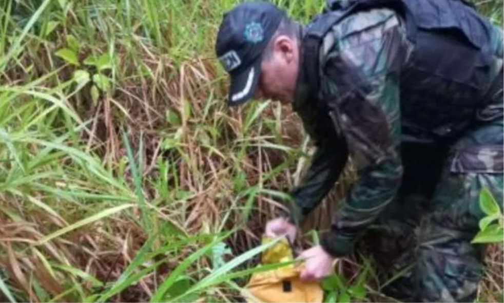 Felcn incauta 124 kg de cocaína en el sindicato El Chore de Yapacaní, pero fueron atacados por comunarios