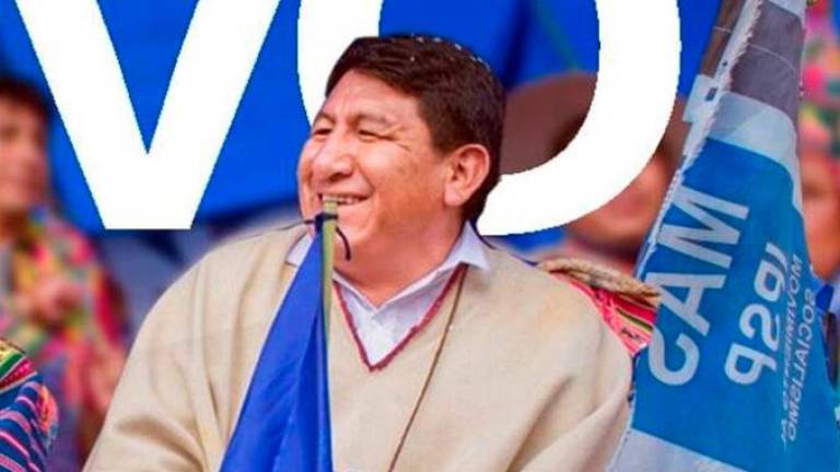 Juez levanta arresto domiciliario y da libertad irrestricta al gobernador de Potosí en caso 41 ambulancias