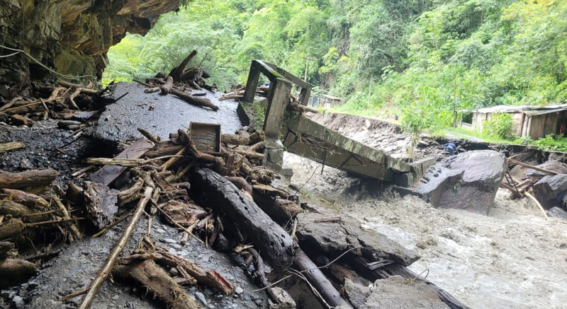 Yanacachi reporta un fallecido, más de 600 familias afectadas y cuatro puentes desaparecidos por lluvias