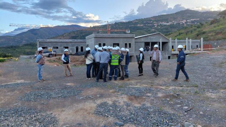 Hallan daño económico de Bs 42 MM en la construcción del Hospital de Coripata