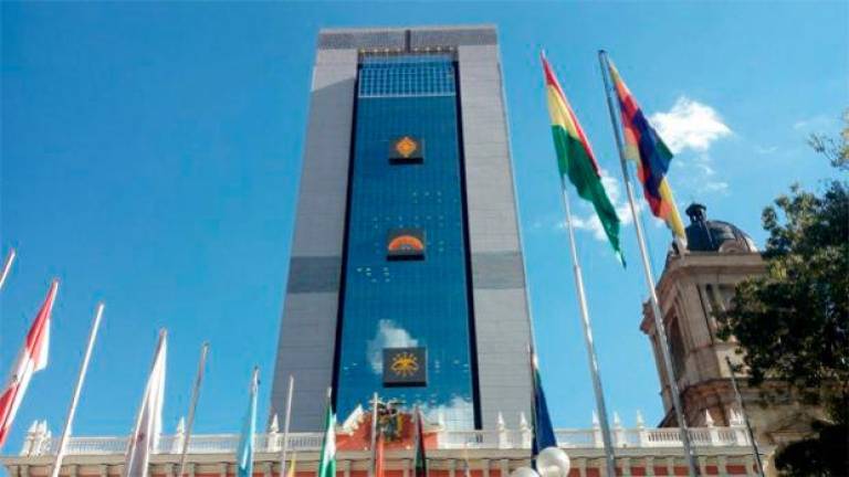 Evismo: “Célula” corrupta opera en el Palacio y el Pacto de Unidad la encubre