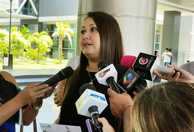 Fallece Andrea Hoyos, gerente de Emacruz