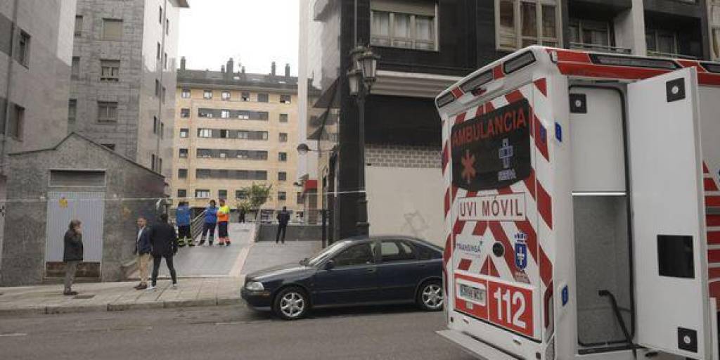 Mueren dos mellizas de 12 años al caer por la ventana de un edificio