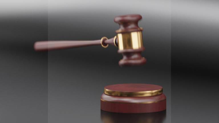Magistrados de Santa Cruz tildan de ilegal al arresto del juez del caso narcovuelo
