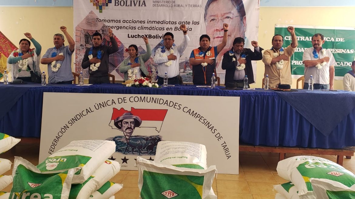 MDRYT entrega insumos agrícolas a cuatro municipios de Tarija y Chuquisaca