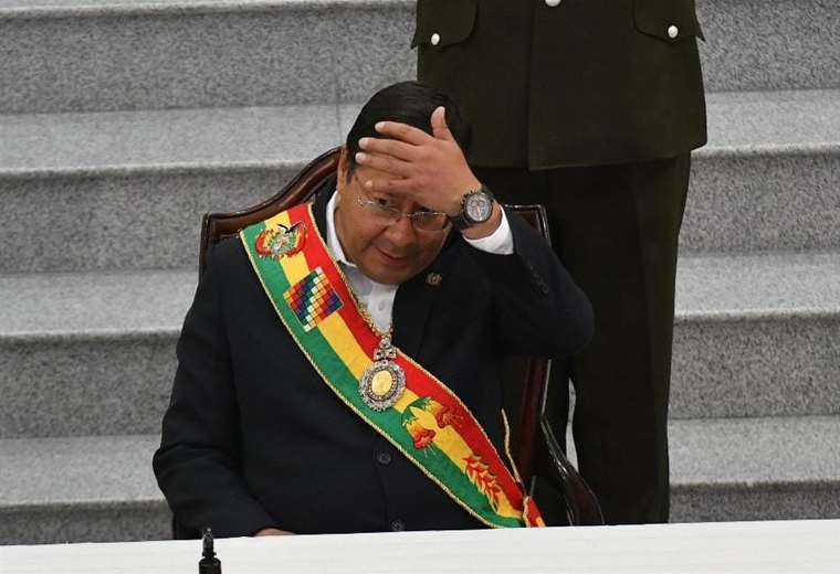 Arce informa a alcaldes de Oruro que Bolivia “tocó fondo” en la producción de gas