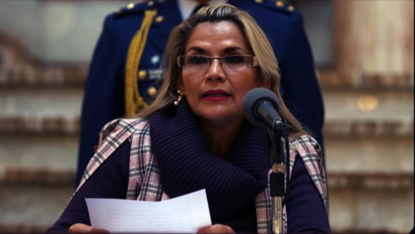 Destacan fallo que posibilita juicio de responsabilidades para Añez, MAS amenaza procesar a jueces