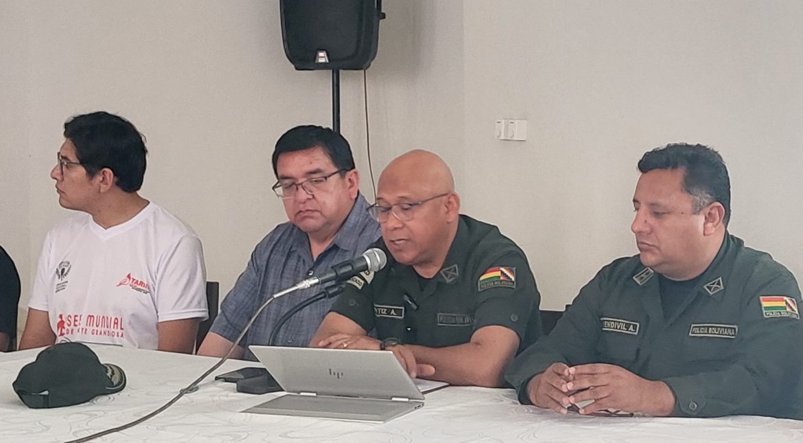 Tarija: Policía desplegará 720 efectivos para garantizar la seguridad en el Mundial de Raquetbol