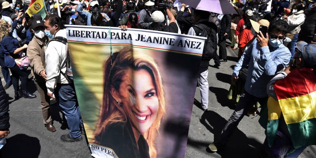 Caso Sacaba: Tribunal que se negó enjuiciar a Añez por la vía ordinaria advierte con caos jurídico, nulidad y falta de justicia