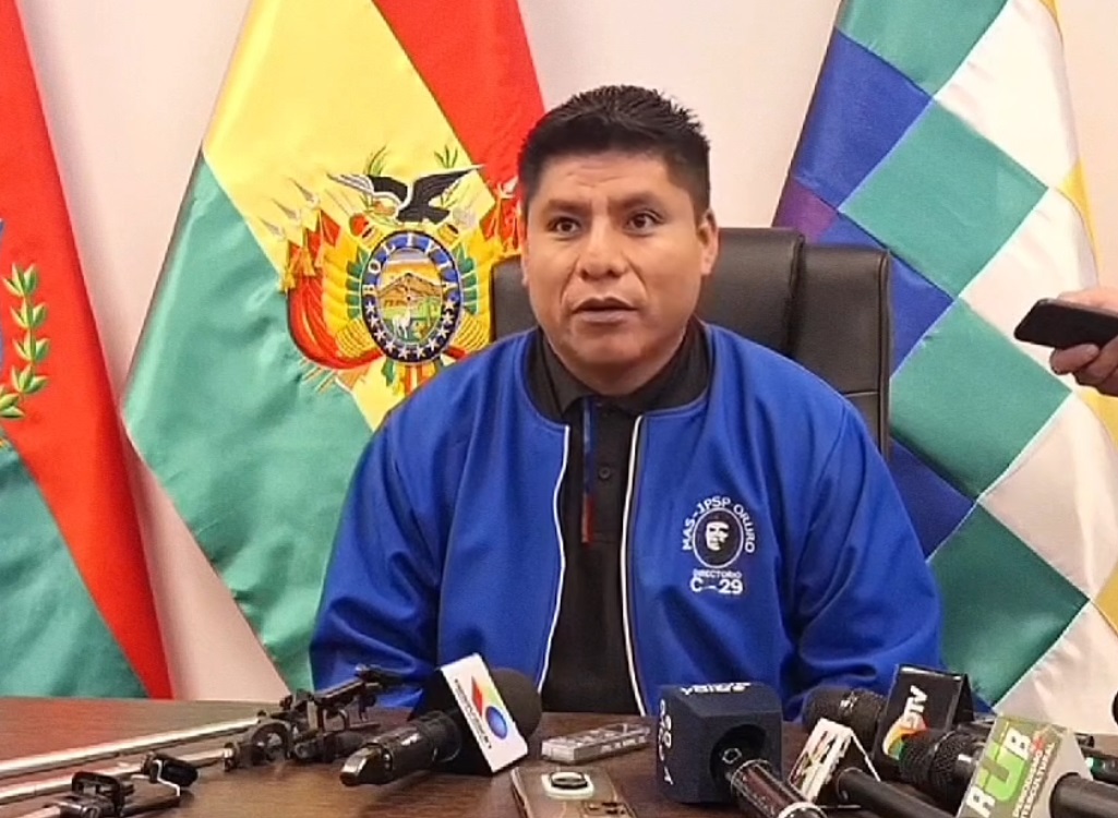 Leonardo Loza advierte: ‘Cuando el Trópico se levanta, yo diría (que) tiembla cualquier gobierno’