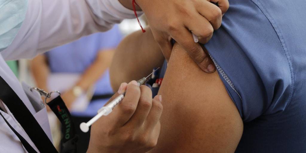 En Bolivia se registraron 847 casos de Covid-19 en una semana; el incremento es del 74%