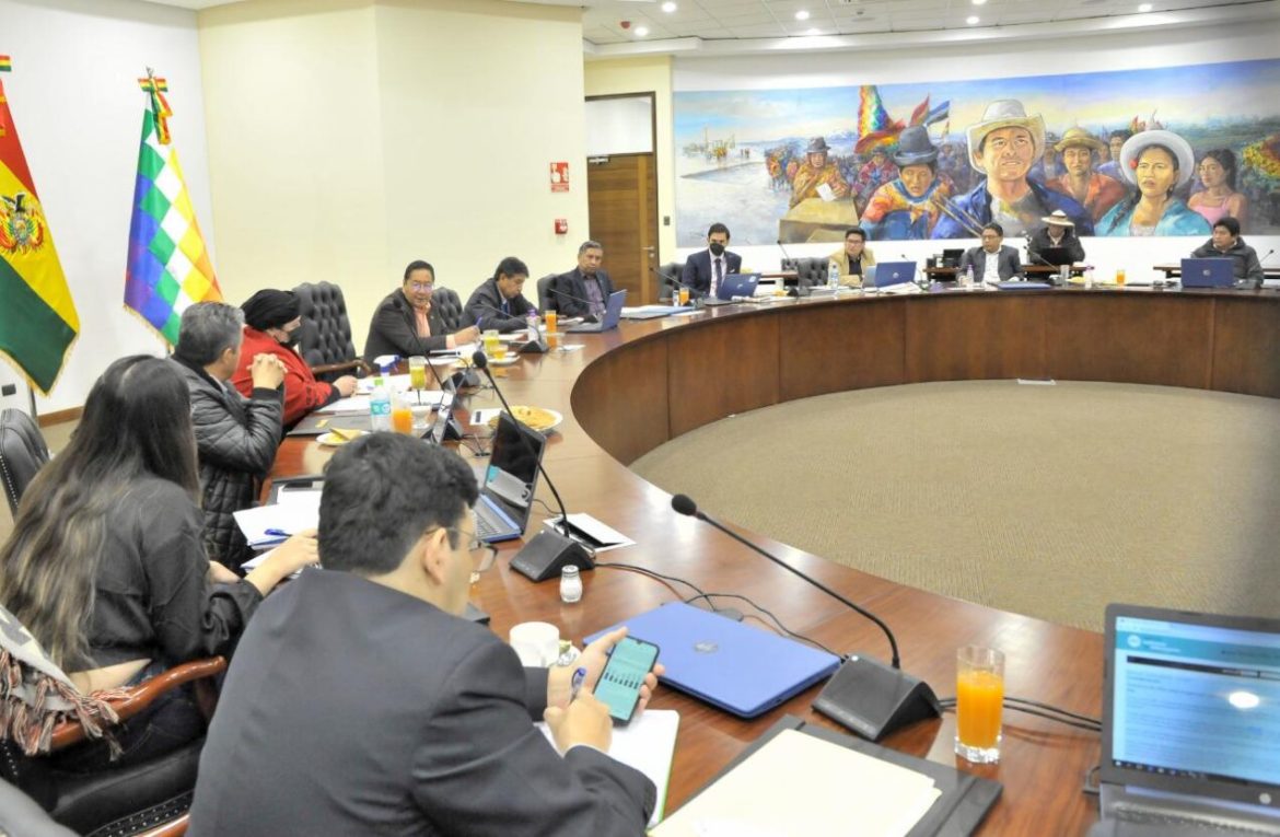 Presidente se reunió con su gabinete y centra la agenda en la evaluación y desafíos para el 2024