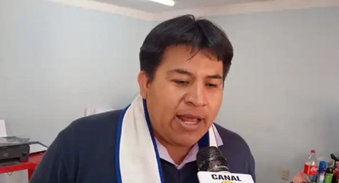 Acosta tilda de “fresquin” a dirigente campesino Andrés Meriles