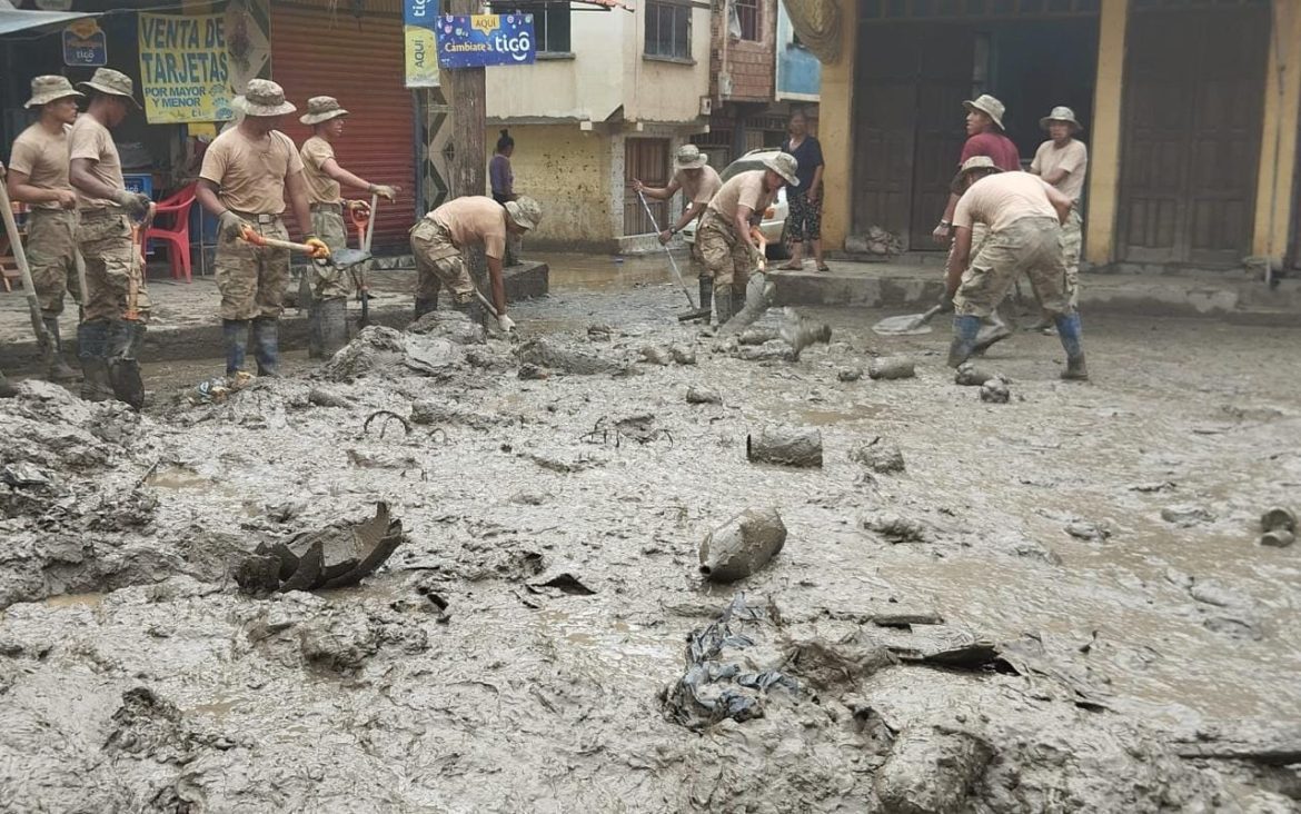 Se elevan a 48 las víctimas y 39.814 familias afectadas por las lluvias en Bolivia