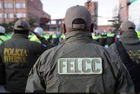 Teniente lideraba grupo de policías que acordaba pagos y se reunía con ladrones