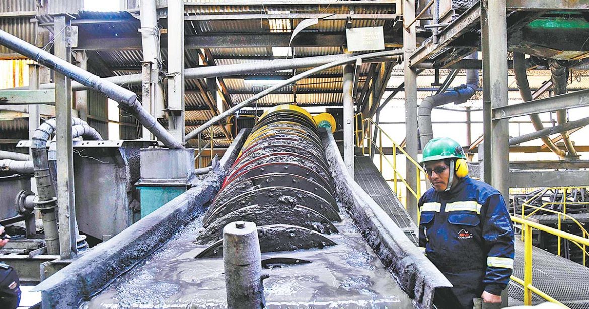 Una empresa china advierte que planta de zinc de Oruro, adjudicada a otra empresa china, está condenada al fracaso