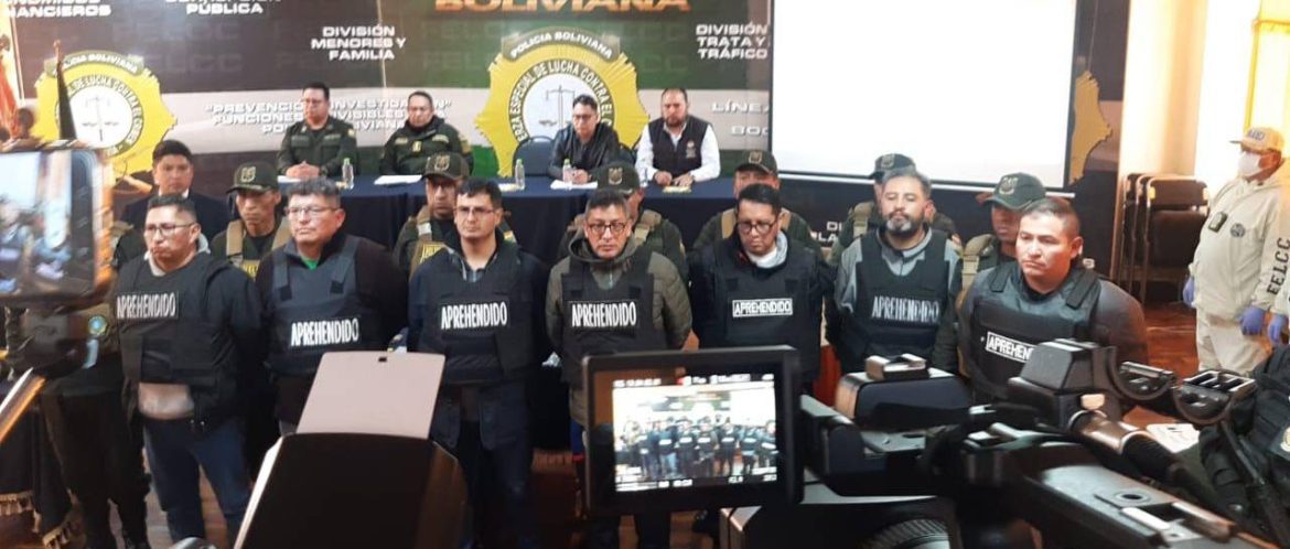 Buscan a tres militares del servicio pasivo y Del Castillo dice que había grupos de preparación en toma liderada por Zúñiga