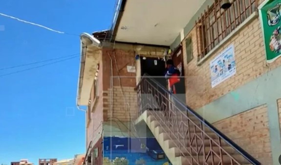 Dos menores entraron a su colegio y se robaron los reportes de mala conducta