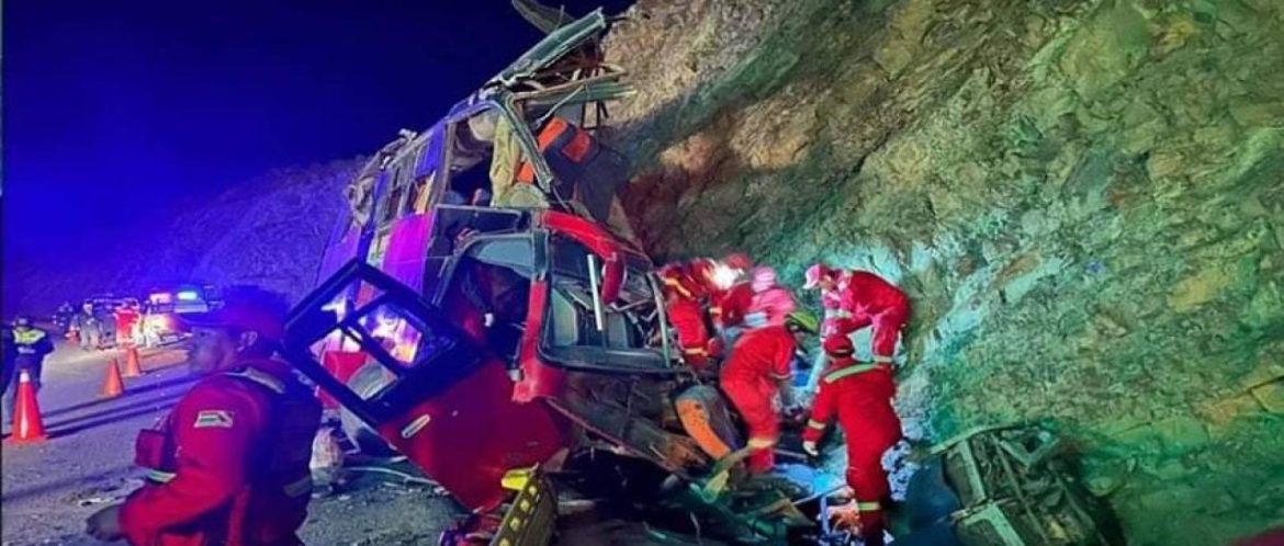 Muere joven de 22 años y sube a 16 la cifra de fallecidos del accidente de bus en la ruta Tarija – Santa Cruz