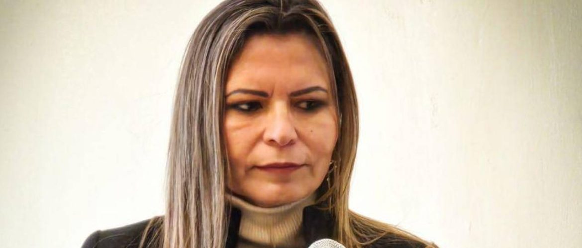 Insólito: Fiscal de Tarija que se sacó cero en las judiciales, pero fue habilitada, renuncia al proceso y ahora postula a la Fiscalía General
