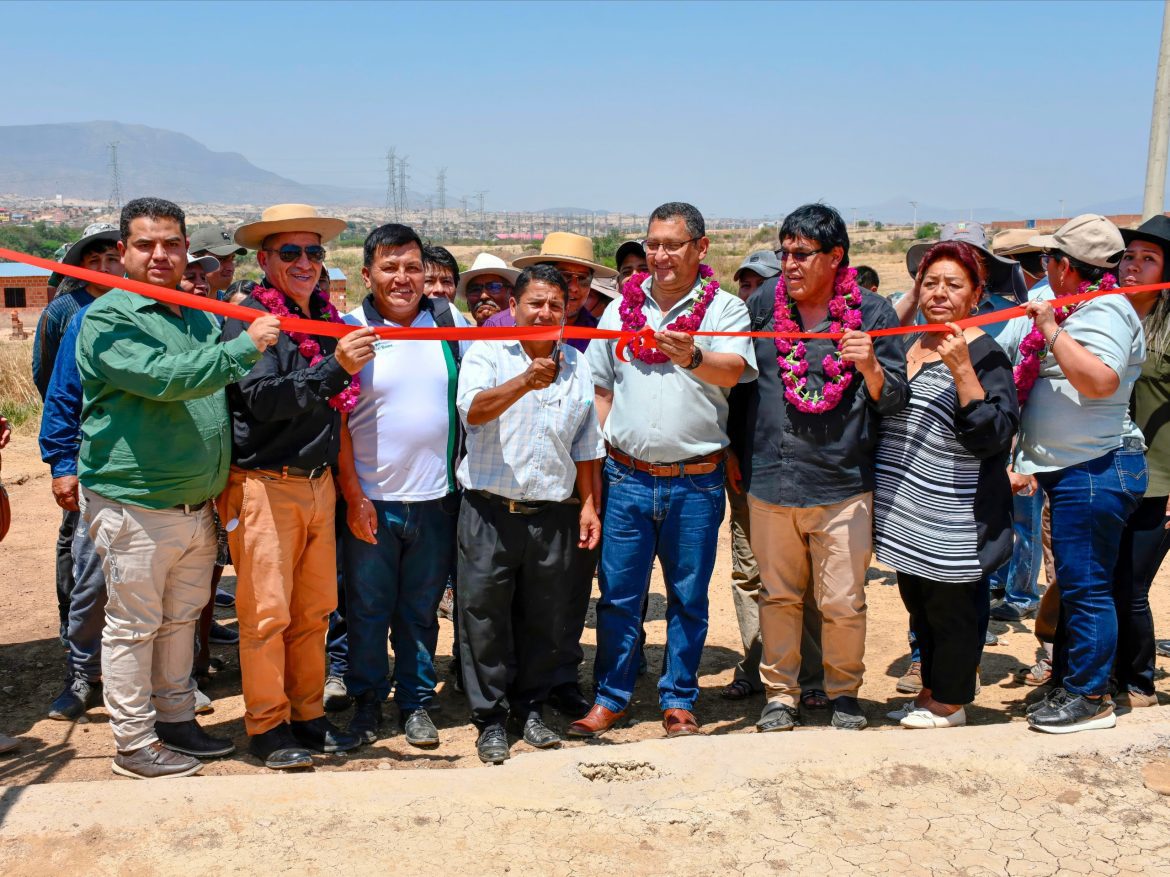 Inauguraron nuevo pozo profundo de agua en Monte Sud beneficiarán a 13 barrios