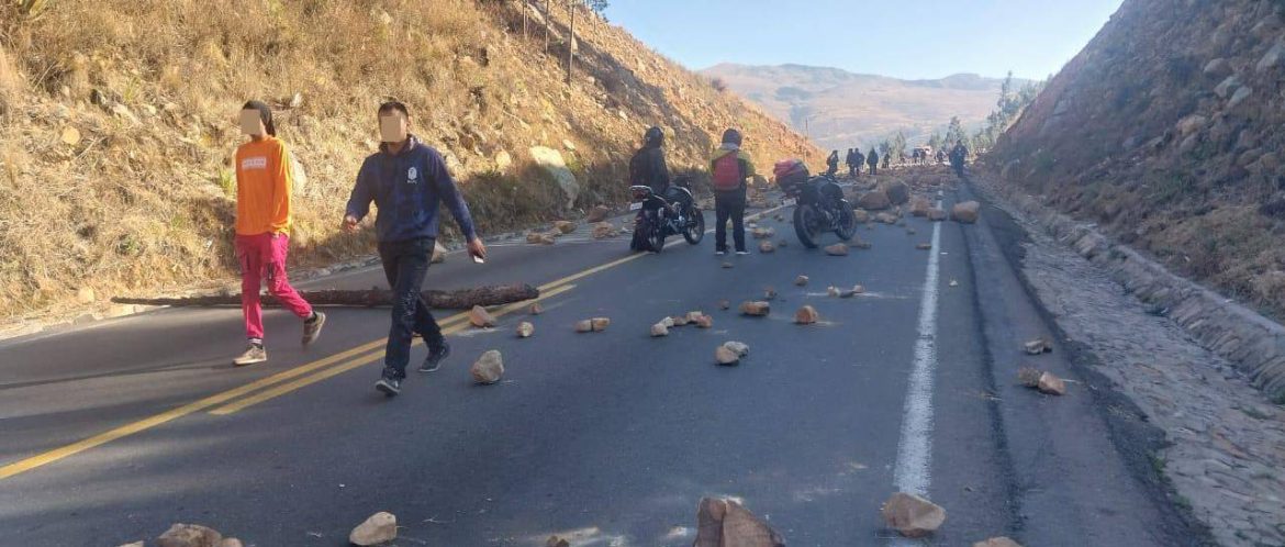 Aprehenden a un extranjero que bloqueaba las vías en Tarija, confesó que le pagaron Bs 150