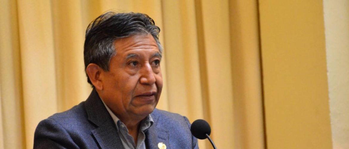 Tras fallo judicial, Choquehuanca devuelve lista de candidatos al TSE y le pide continuar con el proceso
