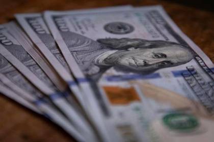 Según analista de Bloomberg, Bolivia se encamina a la devaluación, default y caos